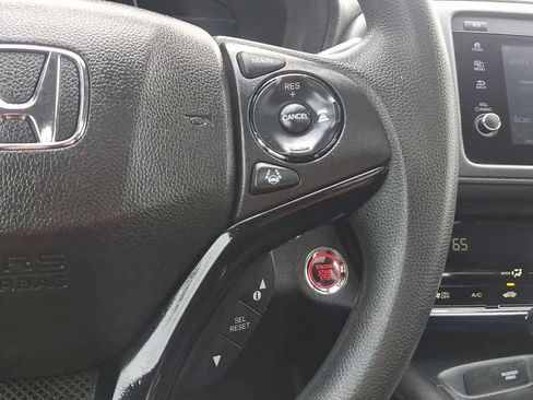 Certified 2022 Honda HR-V EX image 18