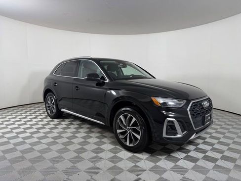 Used 2023 Audi Q5 2.0T Premium Plus w/ Premium Plus Package AWD/4WD image 1