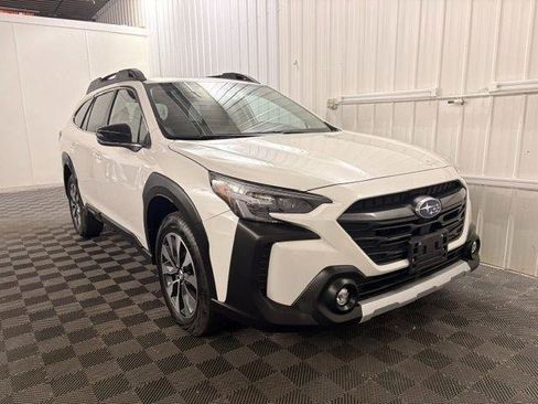 Used 2024 Subaru Outback Limited AWD/4WD image 23