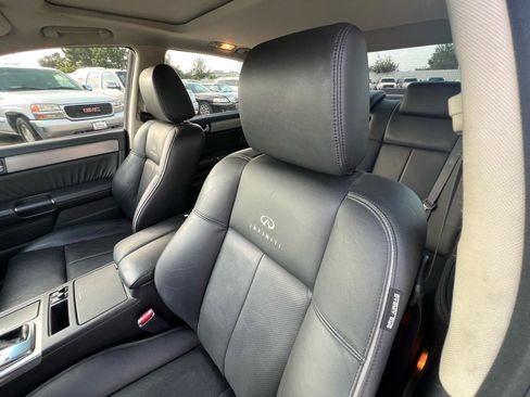 Used 2007 INFINITI M45 Sport w/ Technology Pkg RWD image 23