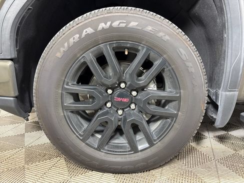 Used 2023 GMC Sierra 1500 Elevation AWD/4WD image 12