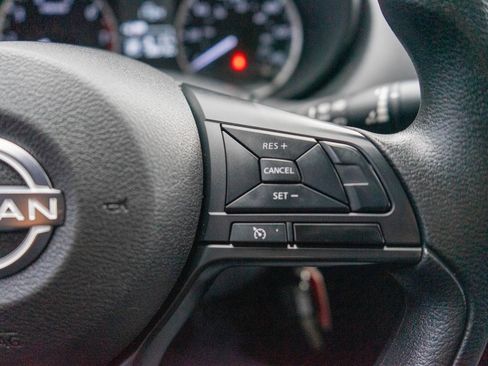 Used 2023 Nissan Versa S w/ Trunk Package image 18