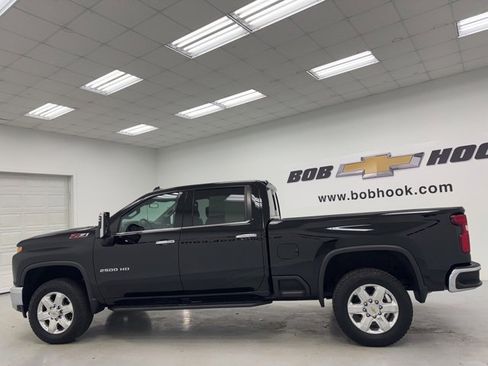 Used 2023 Chevrolet Silverado 2500 LTZ image 8