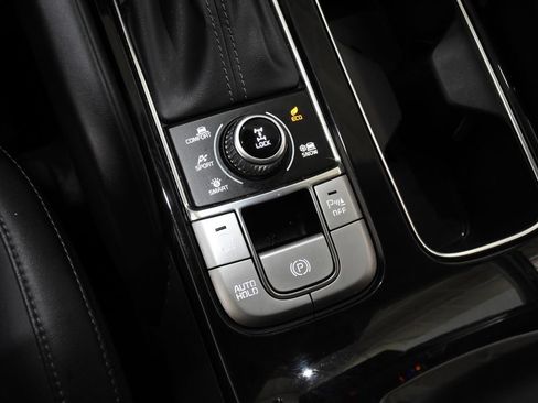 Used 2022 Kia Telluride S AWD/4WD image 28