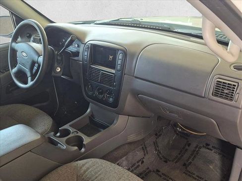 Used 2005 Ford Explorer XLS AWD/4WD image 19