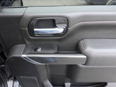 Used 2022 GMC Sierra 2500 AT4 w/ AT4 Preferred Package image 30