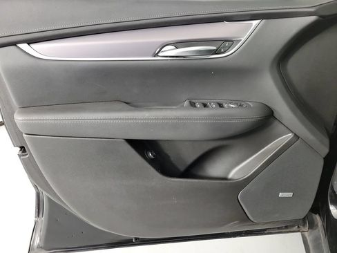 Certified 2023 Cadillac XT5 Luxury FWD image 18