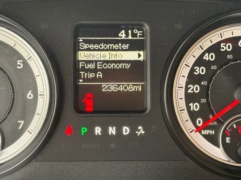 Used 2015 RAM 1500 Tradesman w/ Popular Equipment Group image 4