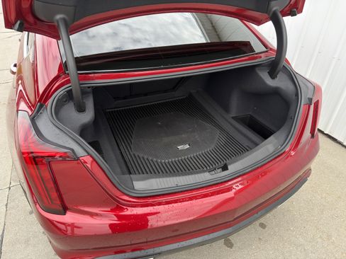 Used 2025 Cadillac CT5 Premium Luxury RWD image 5