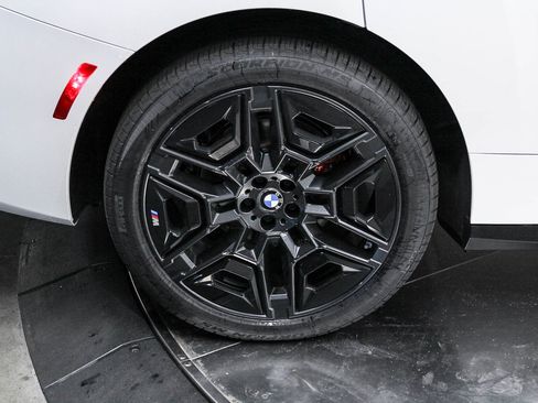 New 2026 BMW iX xDrive60 w/ M Sport Package image 8