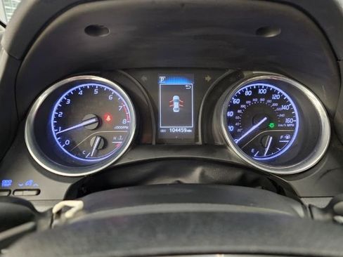 Used 2020 Toyota Camry SE image 13
