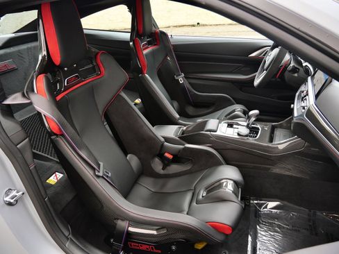 Used 2023 BMW M4 CSL image 31