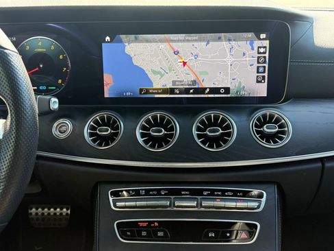 Used 2022 Mercedes-Benz E 450 Coupe image 33