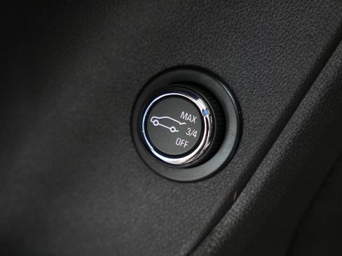 Used 2020 Chevrolet Blazer Premier w/ Driver Confidence II Package FWD image 48