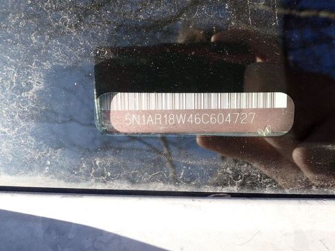 Used 2006 Nissan Pathfinder SE w/ (P01) Se Premium Pkg image 36