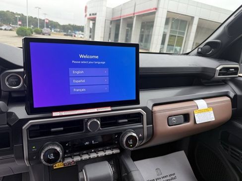 New 2025 Toyota 4Runner Limited image 23