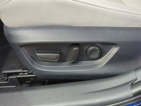 Used 2026 Toyota Camry SE FWD image 13