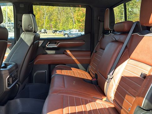 Certified 2024 GMC Sierra 1500 Denali Ultimate image 27