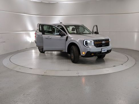 New 2026 Ford Maverick Tremor image 7