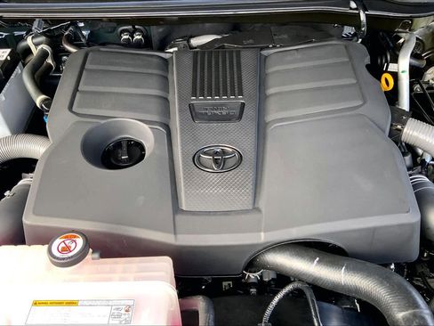 New 2026 Toyota Tundra SR5 RWD image 17