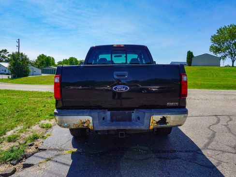 Used 2010 Ford F250 Lariat AWD/4WD image 4