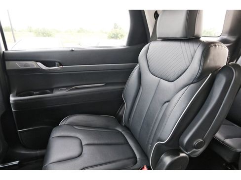 Used 2024 Hyundai Palisade SEL w/ Premium Package AWD/4WD image 13