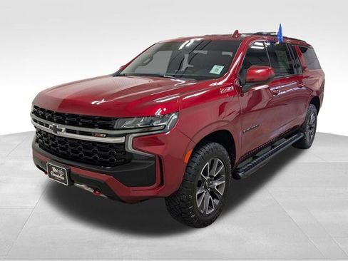 Used 2021 Chevrolet Suburban Z71 w/ Rear Media and Nav Package image 5