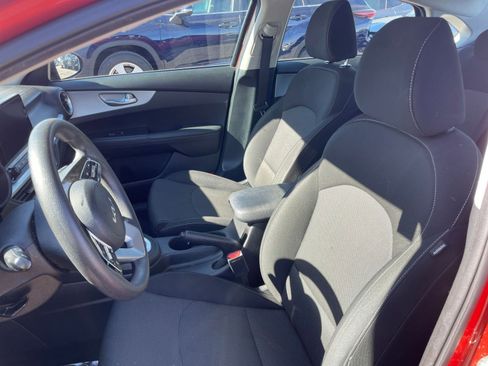 Used 2023 Kia Forte LXS image 34