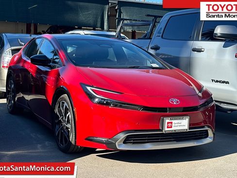 Used 2024 Toyota Prius Prime Premium image 1