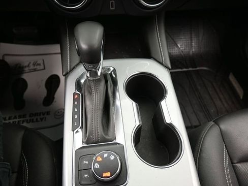 Used 2023 Chevrolet Blazer LT w/ LPO, Black Grille Bar Package image 11