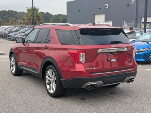 Used 2022 Ford Explorer Platinum w/ Equipment Group 601A RWD image 5