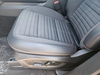 New 2025 Ford Explorer ST-Line video 4