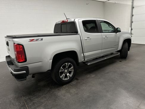 Used 2019 Chevrolet Colorado Z71 image 9