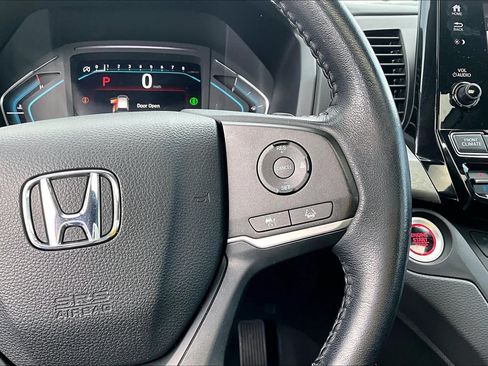 Used 2022 Honda Odyssey EX-L image 24