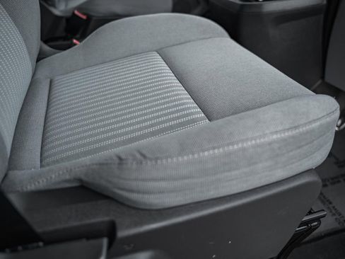 Used 2015 Ford Transit 350 XLT image 27