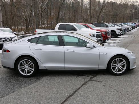 Used 2013 Tesla Model S BASE image 9