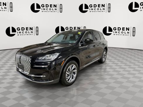 Used 2025 Lincoln Corsair AWD image 4