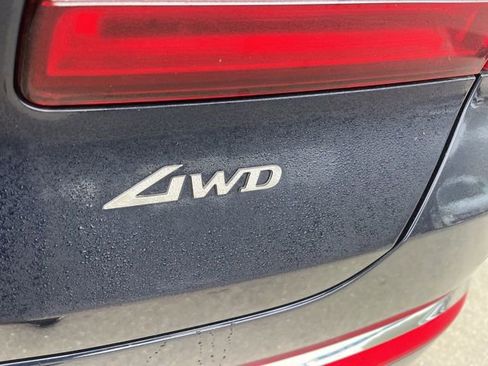 Used 2025 Genesis GV80 2.5T Standard image 9