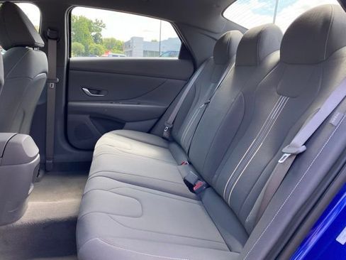 New 2025 Hyundai Elantra Sport FWD image 27
