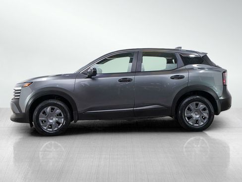 Used 2025 Nissan Kicks S FWD image 2