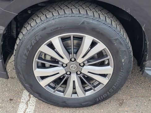 Used 2017 Nissan Pathfinder SL w/ SL Tech Package image 12