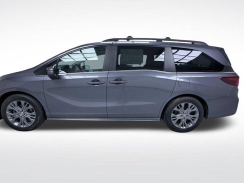 Used 2025 Honda Odyssey Touring image 6