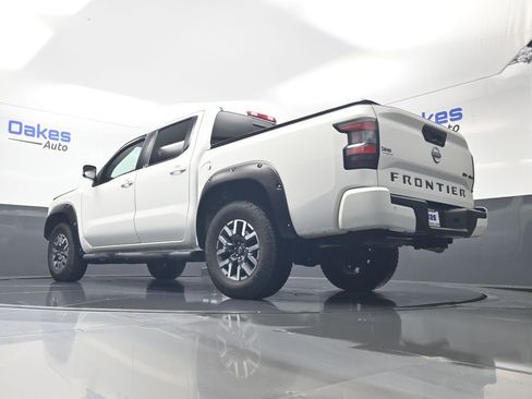 Used 2023 Nissan Frontier SV w/ SV Convenience Package AWD/4WD image 44