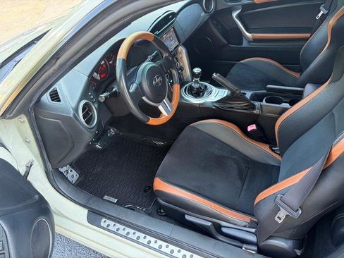 Used 2016 Scion FR-S RWD image 15