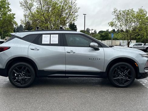 Used 2023 Chevrolet Blazer RS AWD/4WD image 3