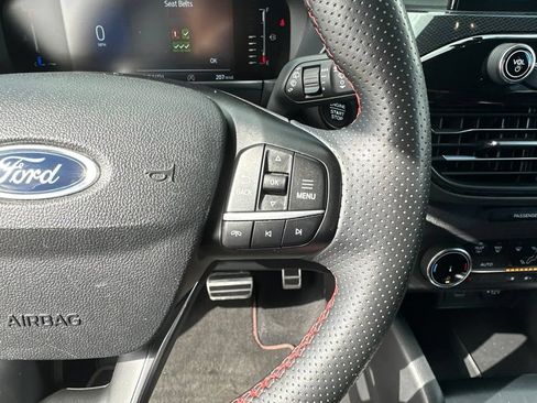 Used 2023 Ford Escape ST-Line AWD/4WD image 10