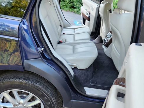 Used 2016 Land Rover Range Rover image 39