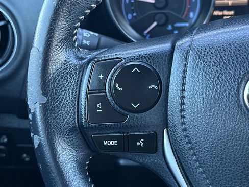 Used 2017 Toyota Corolla iM image 29