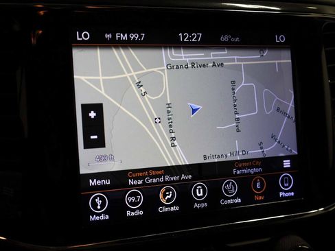 Used 2019 Jeep Grand Cherokee Altitude AWD/4WD image 31