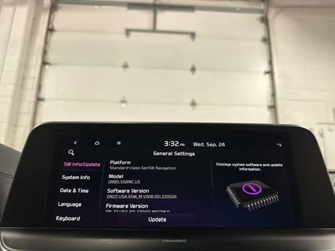 Used 2022 Kia Telluride EX w/ EX Premium Package image 29